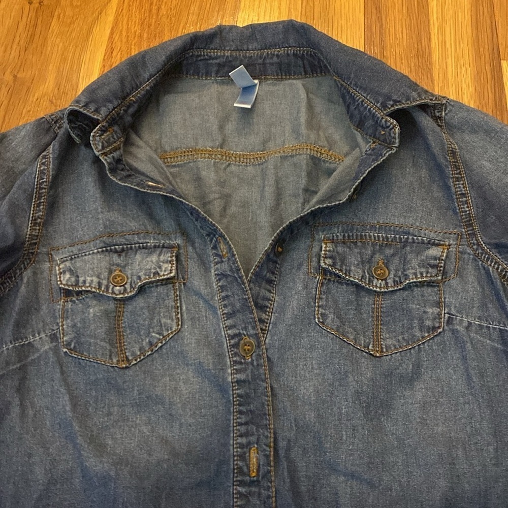 Xhilaration Womens Blue Button Down Shirt Size XS - Picture 2 of 6